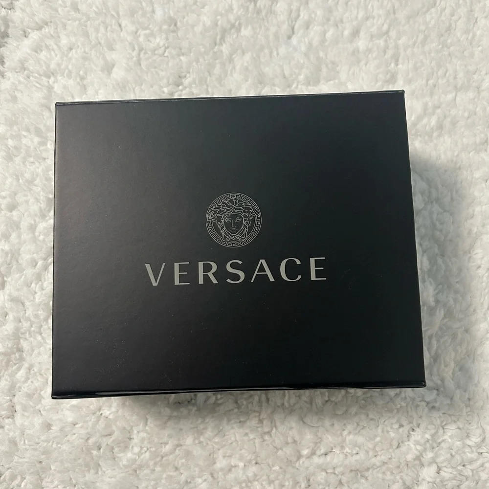 Versace Black Crossbody Pouch with Gold Emblem - Picture 4 of 4